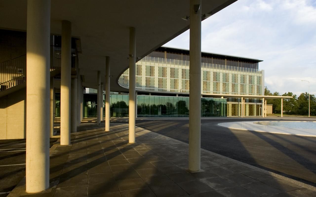Отель Hotel Ülemiste Таллин-18