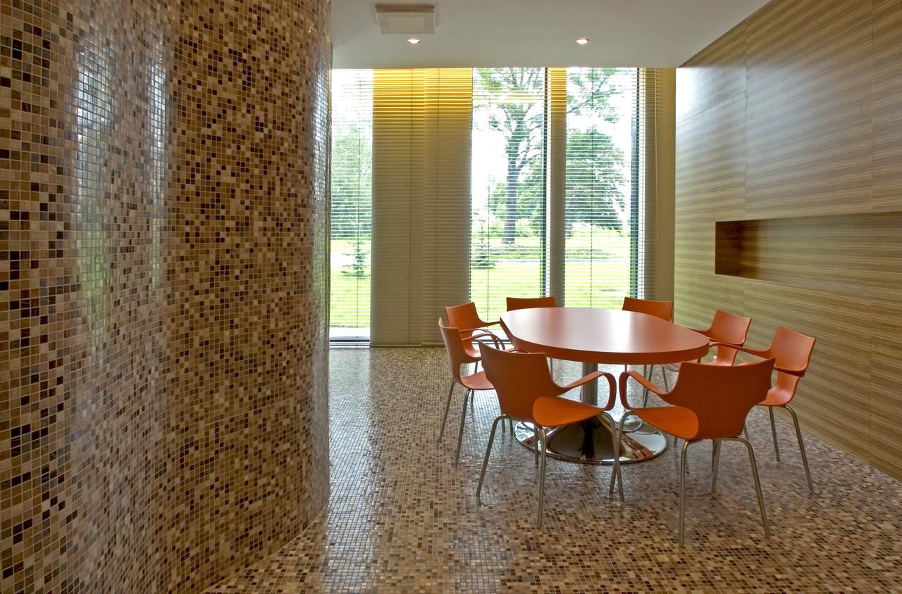 Отель Hotel Ülemiste Таллин-23