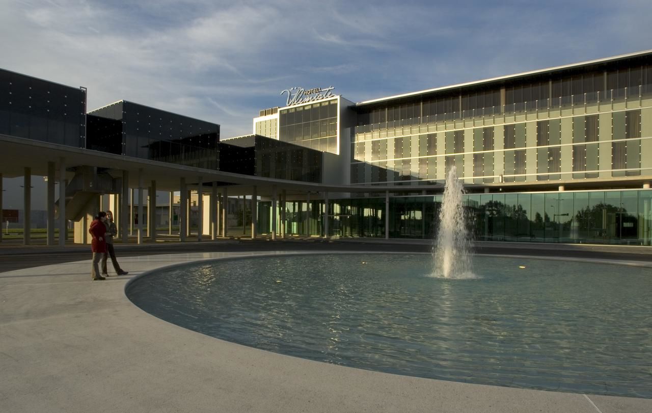 Отель Hotel Ülemiste Таллин-38