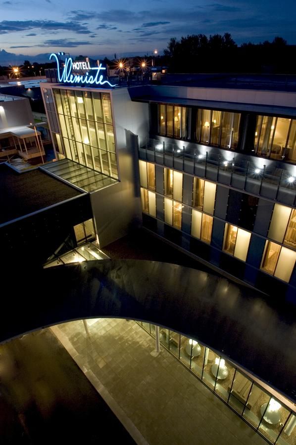 Отель Hotel Ülemiste Таллин-43