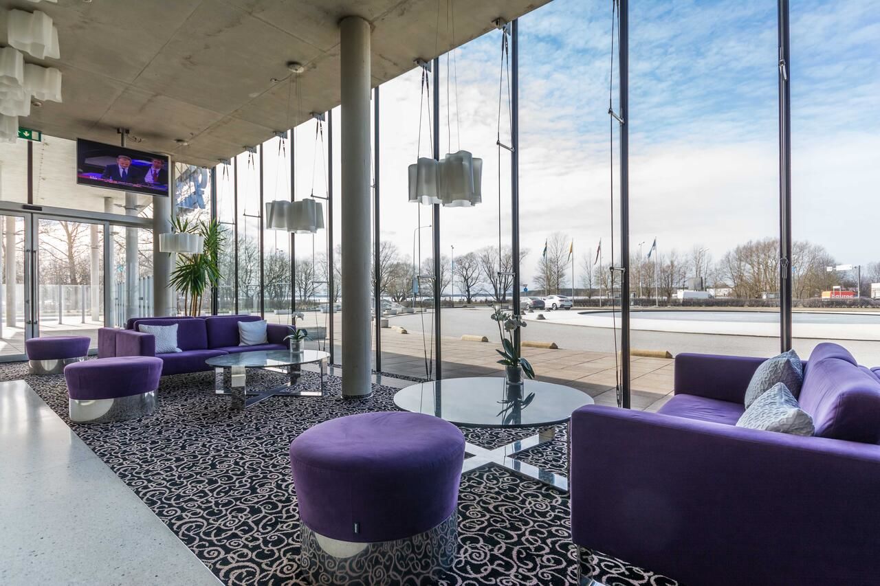 Отель Hotel Ülemiste Таллин-8