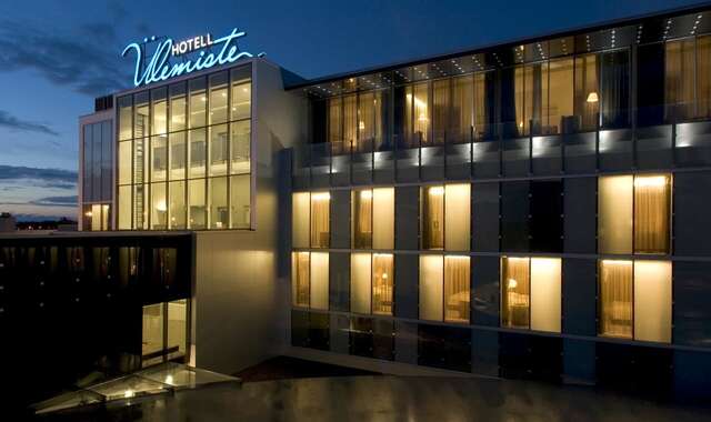 Отель Hotel Ülemiste Таллин-14