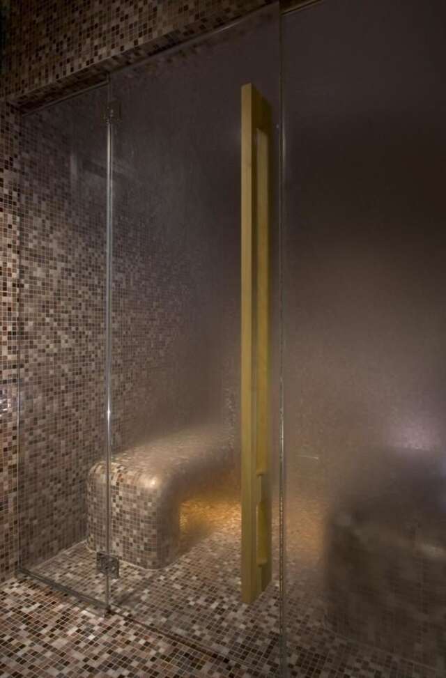 Отель Hotel Ülemiste Таллин-31
