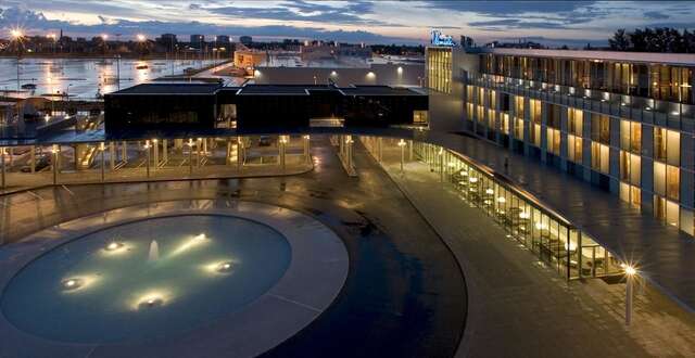 Отель Hotel Ülemiste Таллин-11